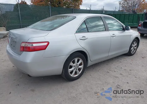 2007 Toyota Camry Le из США, поврежденный, VIN 4T1BE46K17U050446